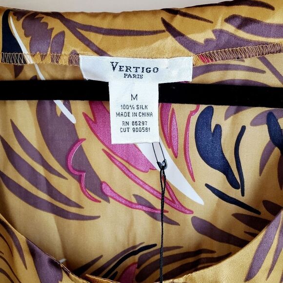 VERTIGO PARIS 100% Silk Printed Blouse - Picture 5 of 10
